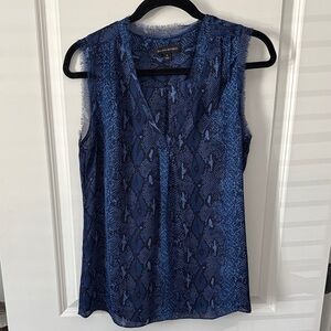 Banana Republic Navy Blue Snake-Print Sleeveless V-Neck Camisole
